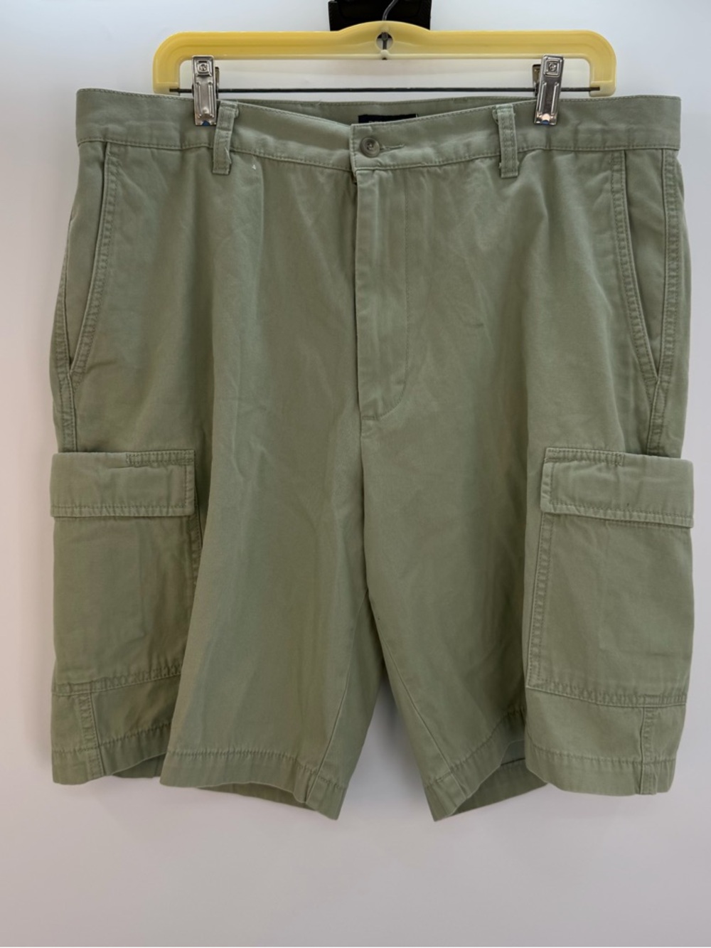 Dockers Olive Cargo Shorts for Men